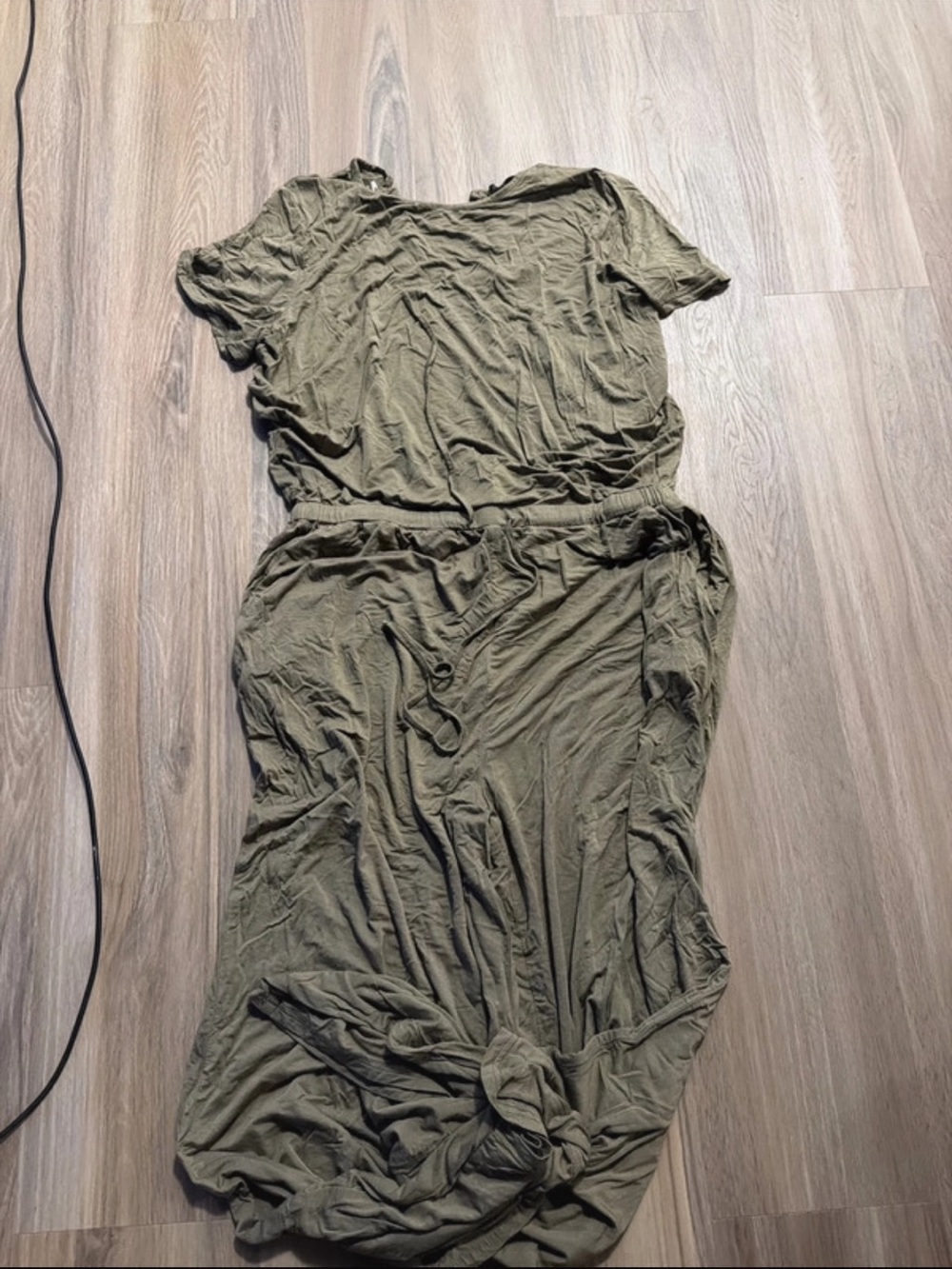 Women’s Olive Green Short-Sleeve Maxi Dress